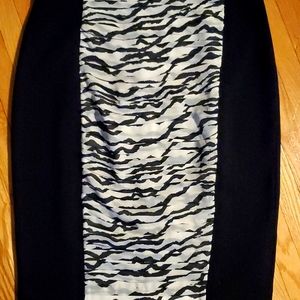 Forever 21 pleat print accent skirt